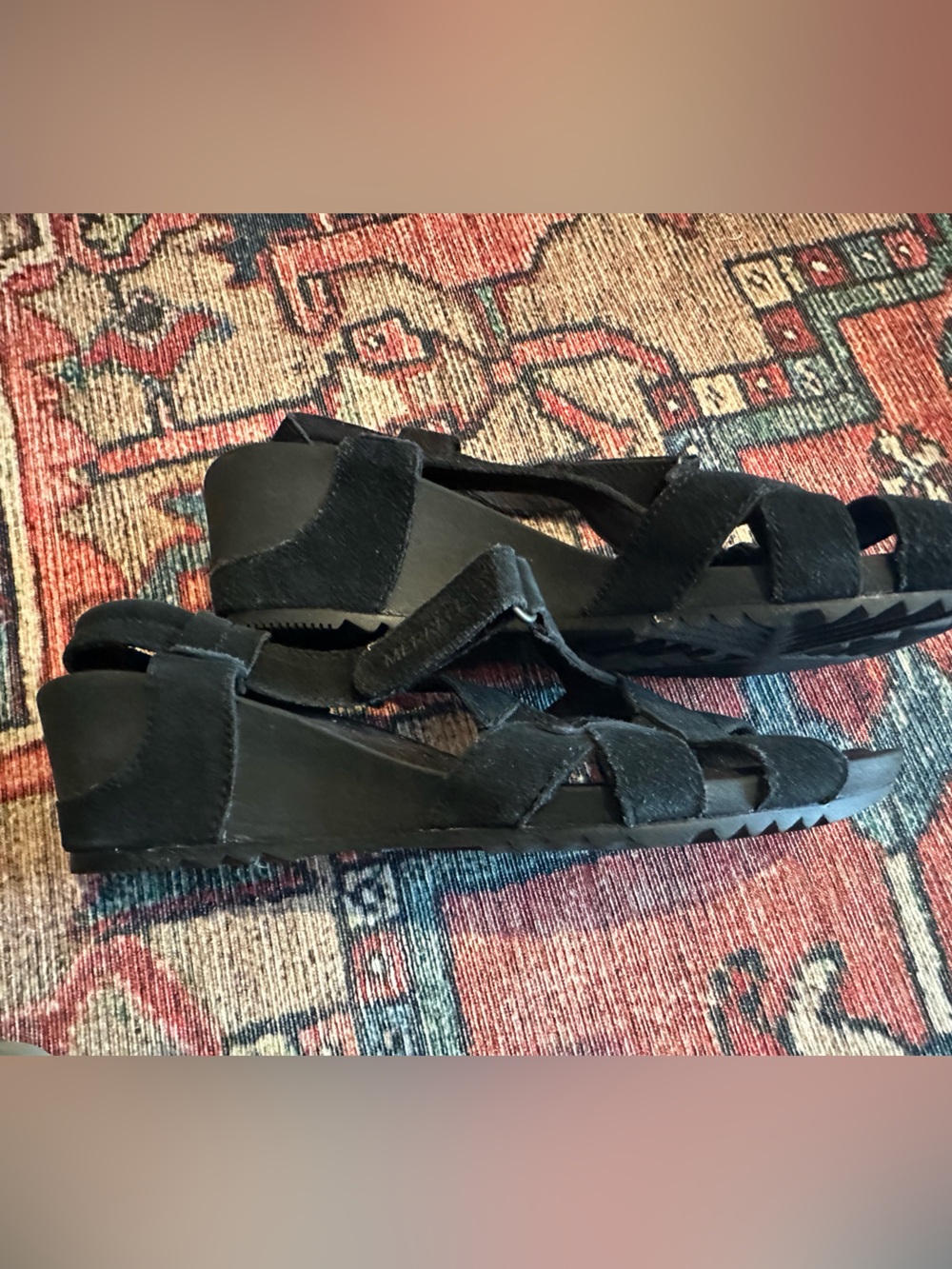 Merrill wedge performance sandals like new 8 black suede - Picture 2 of 4